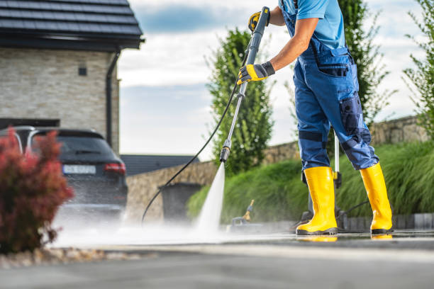 Best Exterior Home Cleaning  in Lyndon, KS